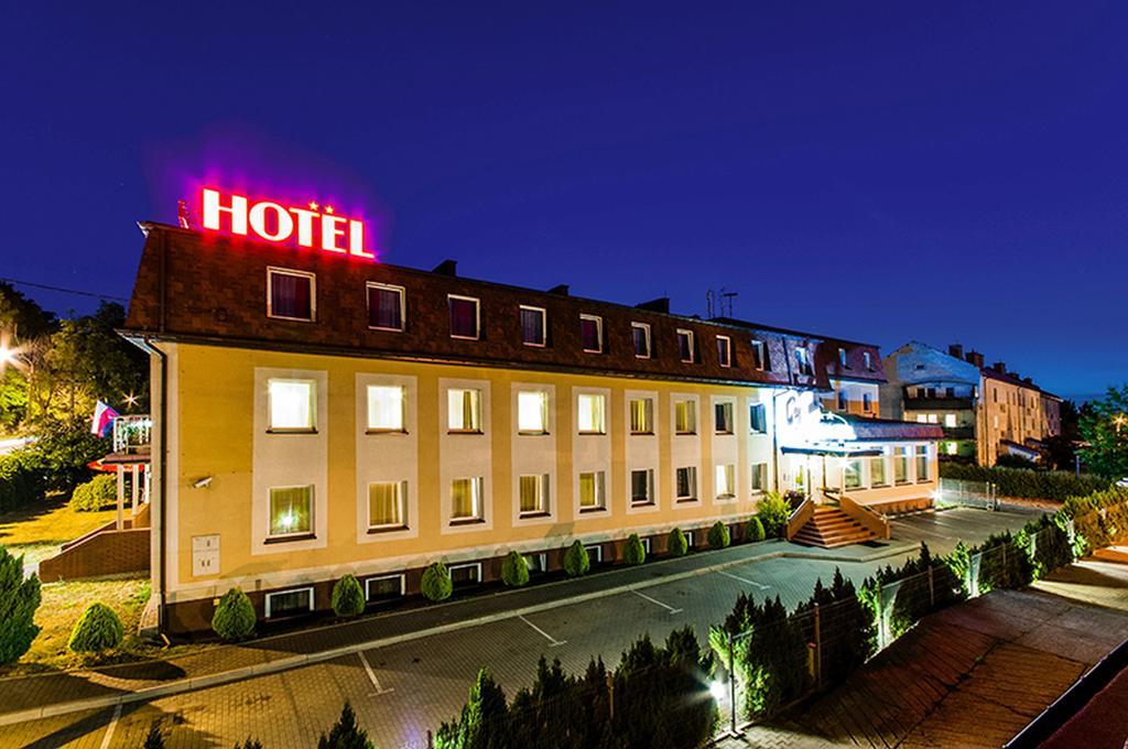 Hotel Zielonki Ngoại thất bức ảnh